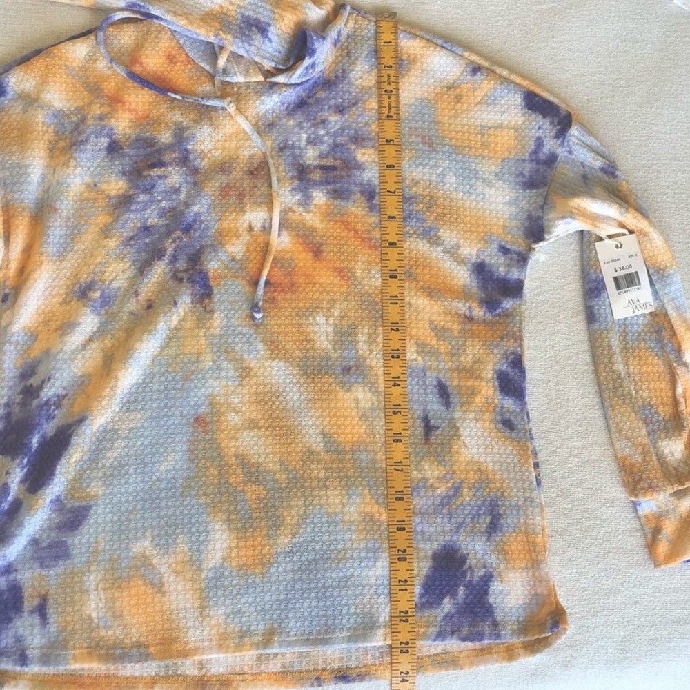 NWT Ava James Women’s Tie-Dye Waffle Knit Hoodie - Picture 8 of 8